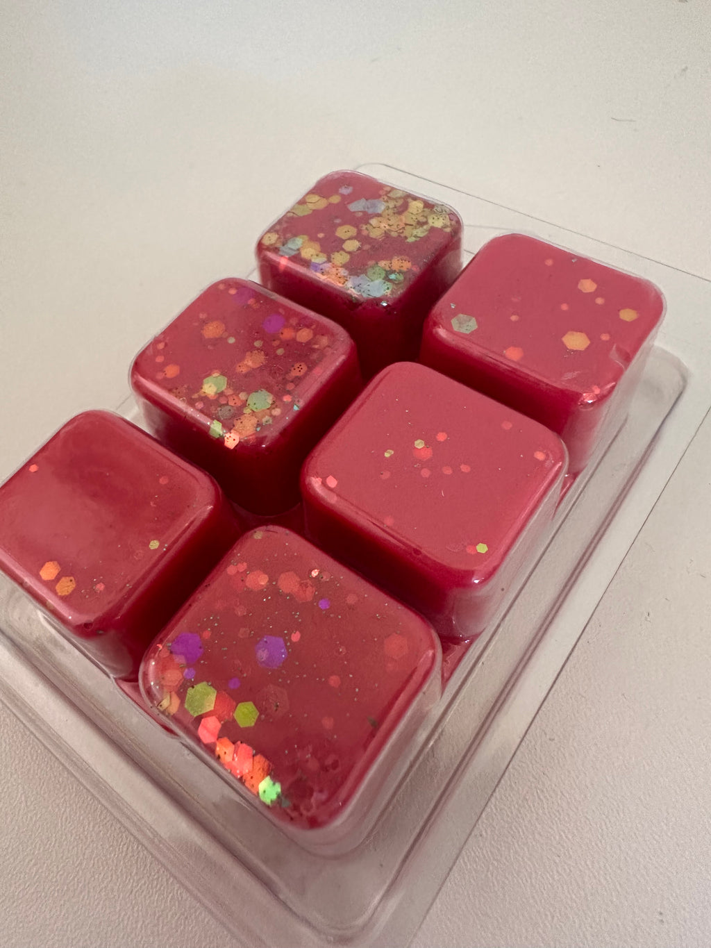 Strawberry Dream Clamshell