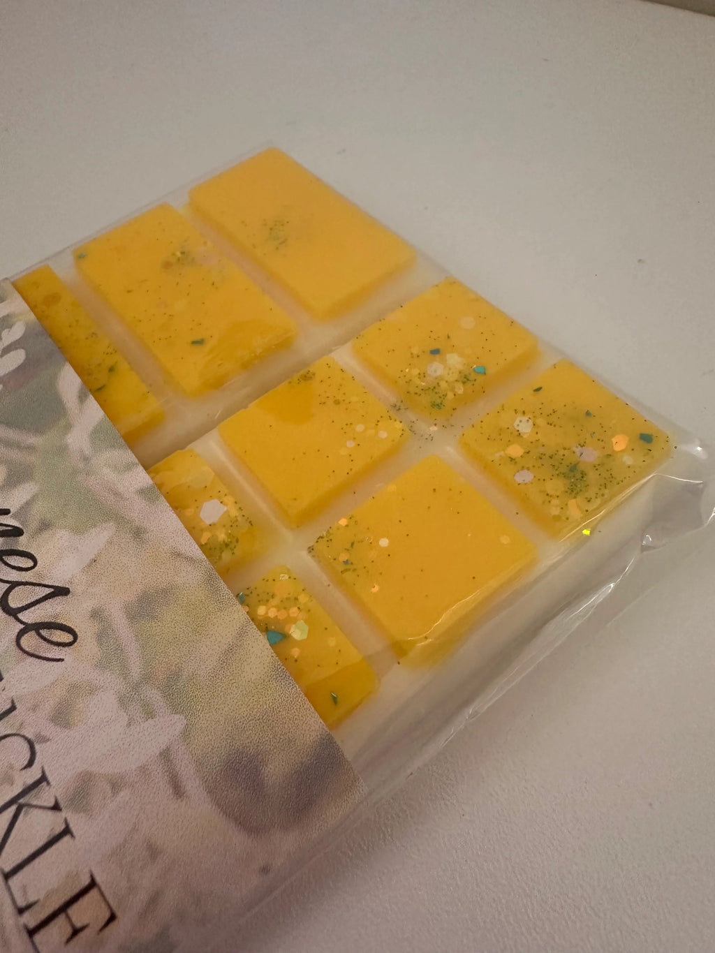 Japanese Honeysuckle Snap Bar