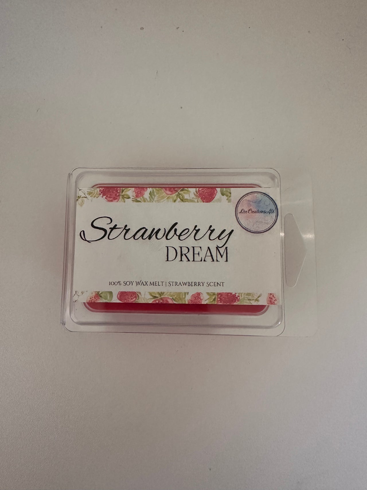 Strawberry Dream Clamshell